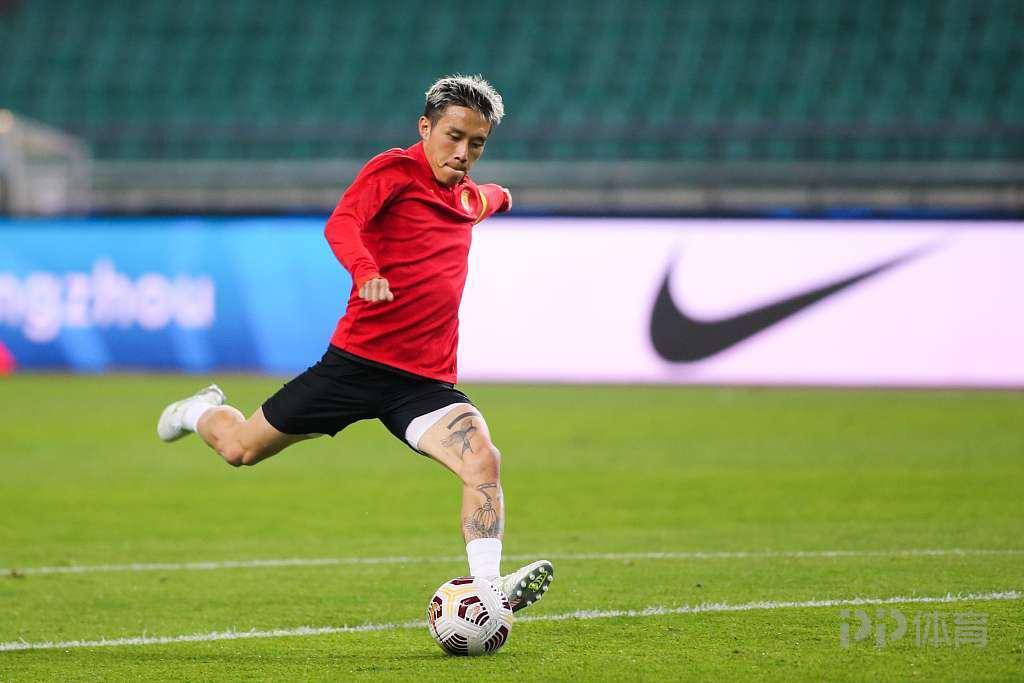 雷竞技-包含关键时刻欧联传出新动向，广州队外线爆发，管理层表态——悬念犹存，更衣室氛围转暖的词条-雷竞技